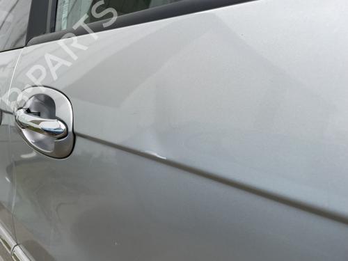 Right front door KIA CARNIVAL I (UP, FL) 2.9 TDi | BP26951421C3 