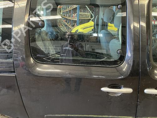 Used Rear right lock RENAULT KANGOO / GRAND KANGOO II (KW0/1_) 1.5 dCi 90 (KW05, KW08, KW0G, KW11) (90 hp) 32667630