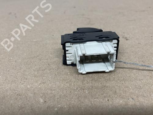 Used Right front window switch Right front window switch PEUGEOT 208 I (CA_, CC_) 1.6 HDi / BlueHDi 75 (75 hp) 30872242 30872242
