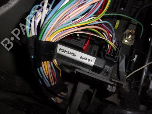 Fuse box PEUGEOT 307 (3A/C) 1.6 HDi 110 | BP26422773E1 
