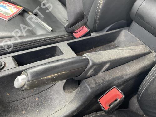 Used Hand brake Hand brake 39081317 39081317