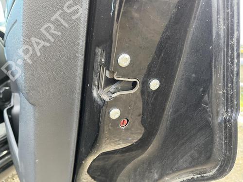 Used Rear right lock Rear right lock OPEL ZAFIRA / ZAFIRA FAMILY B (A05) 1.9 CDTI (M75) (150 hp) 31362296 31362296