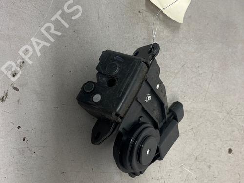 Used Tailgate lock Tailgate lock TOYOTA URBAN CRUISER (_P1_) 1.33 (NSP110_, NSP110R) (99 hp) 33945850 33945850