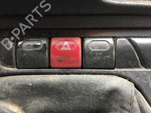 Advarselsbryter CITROËN JUMPY I Van (BS_, BT_, BY_, BZ_) 1.9 D 70 (69 hp) 31357181