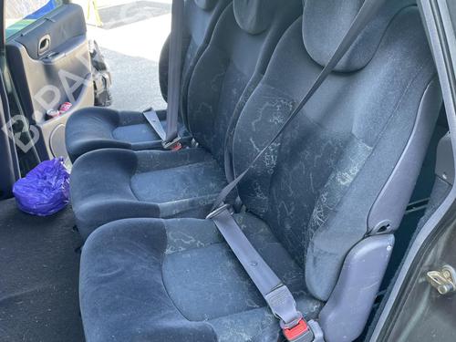 Rear seat RENAULT ESPACE III (JE0_) 2.2 dCi (JE0K) | BP26886854C17