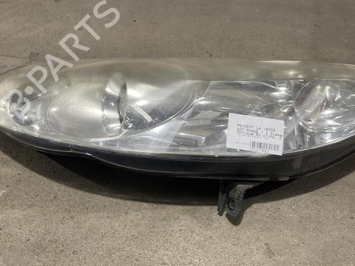 Used Left headlight PEUGEOT 407 (6D_) 2.0 HDi 135 (6DRHRH, 6DRHRE, 6DRHRG, 6DRHRJ) (136 hp) 30882897