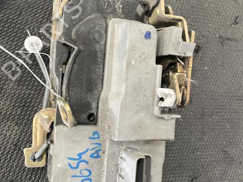 Front left lock CITROËN XSARA PICASSO (N68) 2.0 HDi | BP26427930C98 