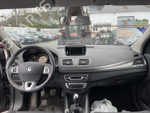 Used Dashboard Dashboard RENAULT MEGANE III Hatchback (BZ0/1_, B3_) 1.5 dCi (BZ09, BZ0D, BZ1W, BZ29, BZ14) (110 hp) 31946020 31946020