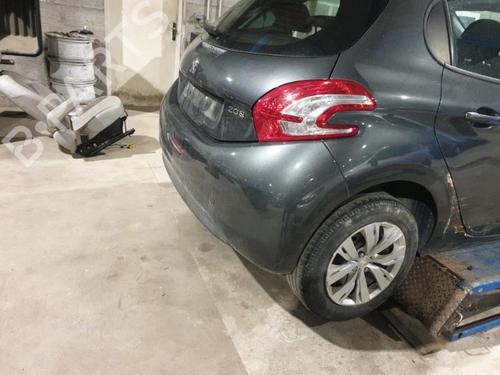 Seat buckle PEUGEOT 208 I (CA_, CC_) 1.2 VTI 82 | BP26427556I32