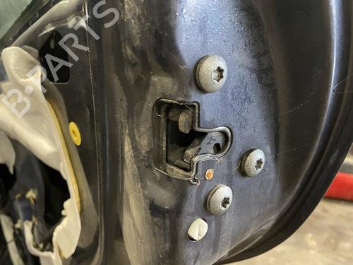 Used Rear right lock ALFA ROMEO 147 (937_) 1.9 JTD (937.AXD1A, 937.BXD1A, 937.AXV1A, 937.BXB1A,... (115 hp) 30872286