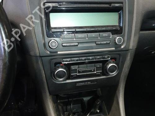 Instrument cluster VW GOLF VI (5K1) 1.6 TDI | BP26427511C47 