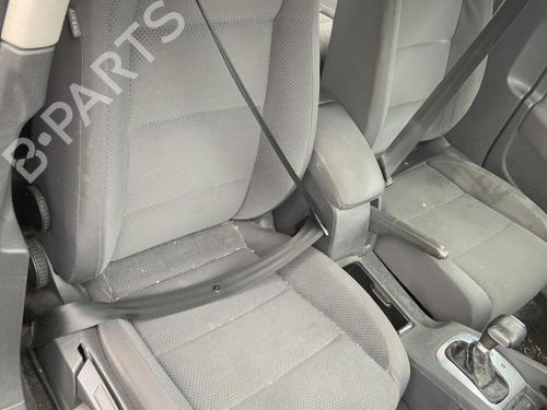 Right taillight VW GOLF V (1K1) 1.9 TDI | BP26422529C35 