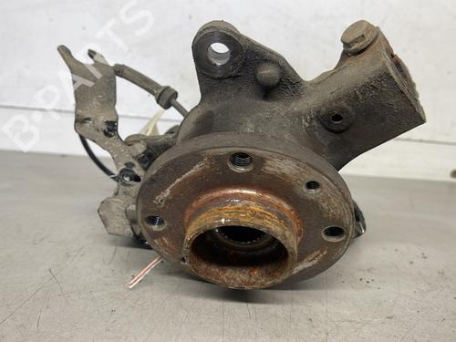 Used Right front steering knuckle Right front steering knuckle RENAULT ZOE (BFM_) ZOE (88 hp) 26412596 26412596