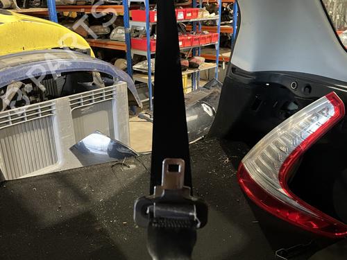 Sikkerhedssele bag midten RENAULT GRAND SCÉNIC III (JZ0/1_) 1.9 dCi (JZ0J, JZ0N, JZ1K, JZ1S) (131 hp) 32184943