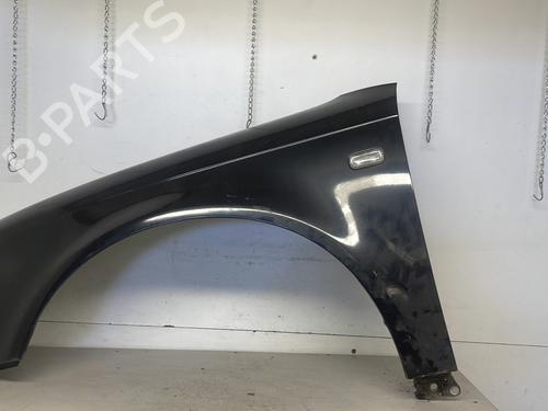 Forkjerm venstre AUDI A4 B7 Avant (8ED) 3.0 TDI quattro (233 hp) 26418386