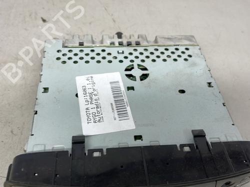 Used Radio Radio TOYOTA AYGO (_B1_) 1.0 (KGB10_, KGB10R) (68 hp) 30565950 30565950