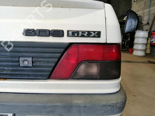 Used Right taillight PEUGEOT 309 II (3C, 3A) 1.9 Diesel (64 hp) 26426086