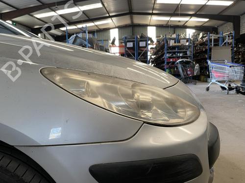 Right headlight PEUGEOT 307 (3A/C) 1.6 HDi | BP26420112C29 