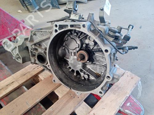 Used Gearbox DODGE CALIBER 2.0 CRD (140 hp) 26428035