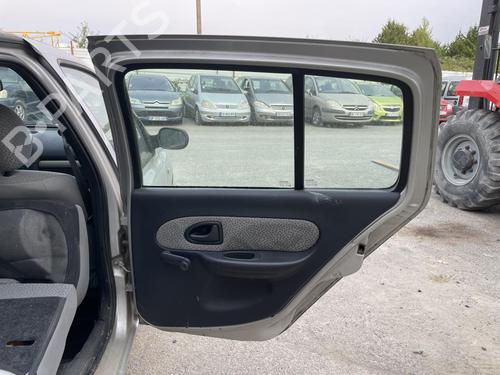 Rudehejsemekanisme Højre bagtil RENAULT CLIO II (BB_, CB_) 1.2 (BB0A, BB0F, BB10, BB1K, BB28, BB2D, BB2H, CB0A,... | BP28276807C25 