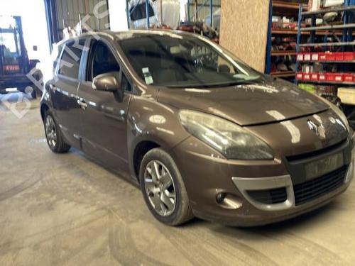 Right tailgate light RENAULT SCÉNIC III (JZ0/1_) 1.5 dCi | BP26426746C80 