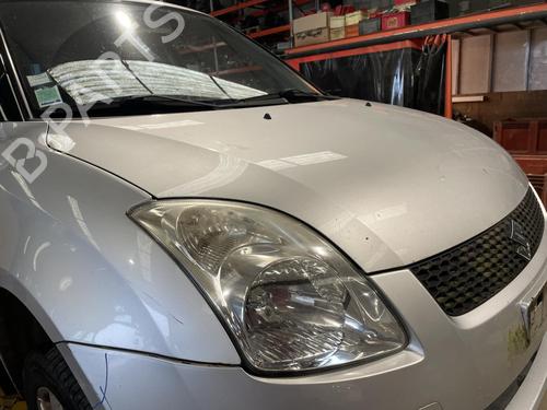 Right headlight SUZUKI SWIFT III (MZ, EZ) 1.3 DDiS (RS413D) | BP26426818C29