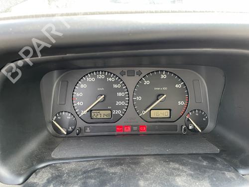 Used Instrument cluster Instrument cluster VW VENTO (1H2) 1.9 TD (75 hp) 33475091 33475091