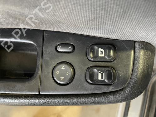 Raamschakelaar links voor PEUGEOT 406 (8B) 1.9 TD | BP30910524I27