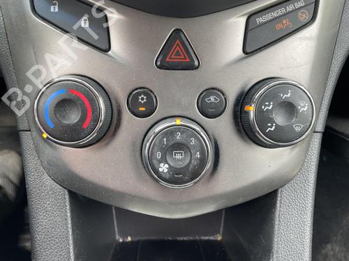 Used Climate control Climate control CHEVROLET AVEO Hatchback (T300) [2011-2026] 36521376 36521376