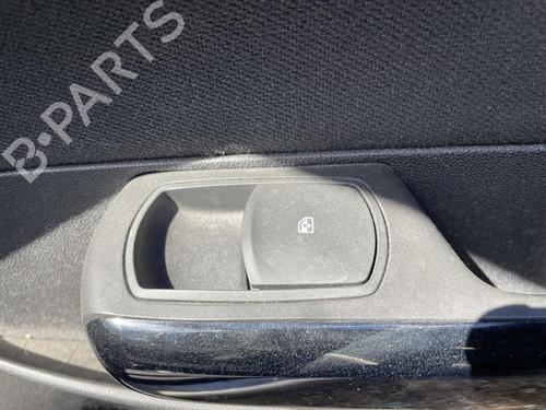 Used Right front window switch Right front window switch 37277822 37277822