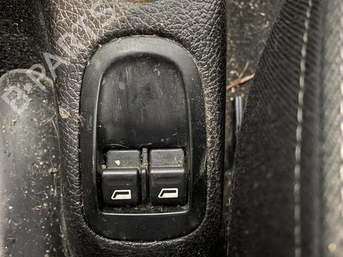 Used Switch PEUGEOT 206 SW (2E/K) 1.4 HDi (68 hp) 31017732