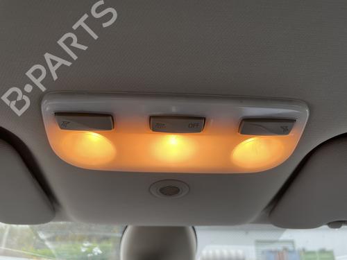 Luz interior RENAULT MEGANE III Hatchback (BZ0/1_, B3_) 1.5 dCi (BZ09, BZ0D, BZ1W, BZ29, BZ14) (110 hp) 31945995