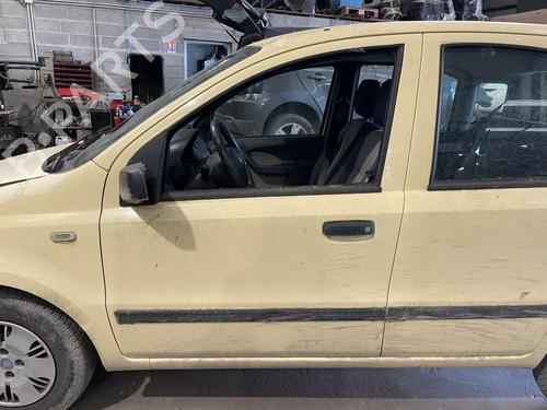 Used Left front door Left front door FIAT PANDA (169_) 1.2 (169.AXB11, 169.AXB1A) (60 hp) 34173065 34173065
