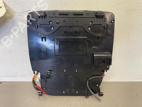 Plafoniera interna Plafoniera interna MERCEDES-BENZ C-CLASS (W205) C 200 EQ Boost (205.077) (184 hp) 36863551 36863551