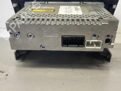 Used Radio Radio SUZUKI SWIFT III (MZ, EZ) 1.3 DDiS (RS413D) (75 hp) 26416130 26416130