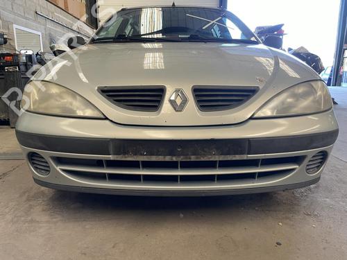 Used Front bumper RENAULT MEGANE I Grandtour (KA0/1_) 1.9 dCi (KA05, KA1F) (102 hp) 26423265