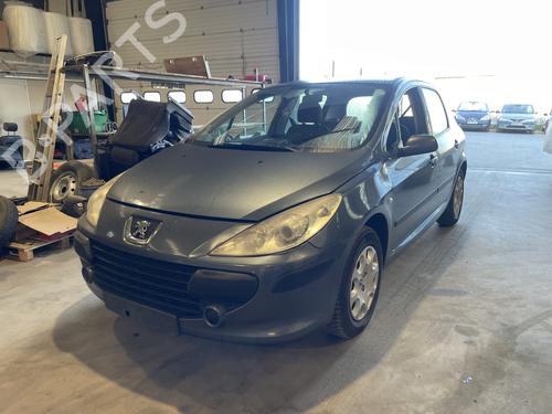 Rear bumper PEUGEOT 307 (3A/C) 1.6 HDi | BP26420774C8 