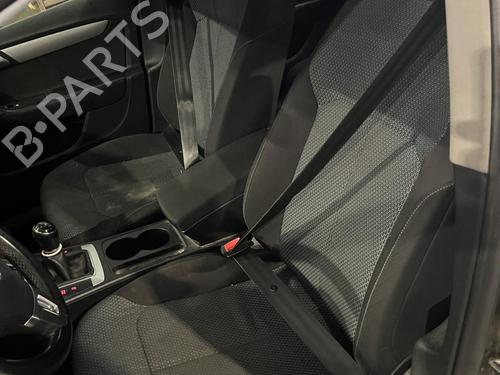 Instrumentbræt VW PASSAT B7 Variant (365) 1.6 TDI | BP31322525C46 - Image 22