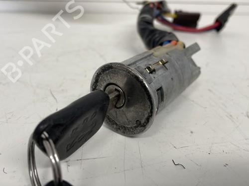 Used Ignition barrel PEUGEOT 306 Hatchback (7A, 7C, N3, N5) 1.8 D (58 hp) 26421941