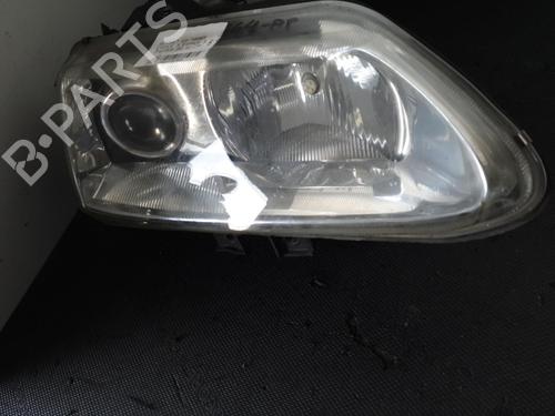 Used Right headlight RENAULT ESPACE III (JE0_) 2.0 16V (JE0N, JE0L, JE02) (140 hp) 26427752