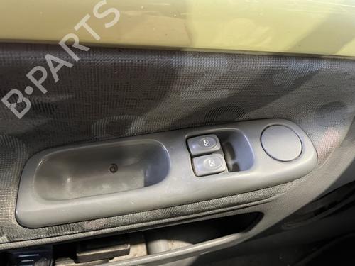 Used Left front window switch Left front window switch RENAULT TWINGO I (C06_) [1993-2012] 34107399 34107399