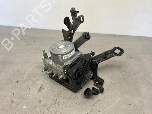 Used ABS pump ABS pump RENAULT MEGANE IV Hatchback (B9A/M/N_) 1.5 dCi 110 (B9A3) (110 hp) 32981358 32981358