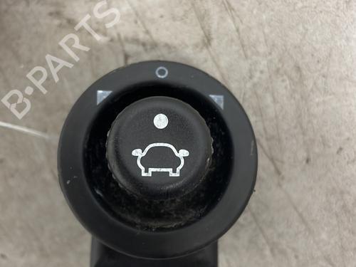 Mando retrovisor FORD FIESTA VI (CB1, CCN) 1.25 (82 hp) 31613072