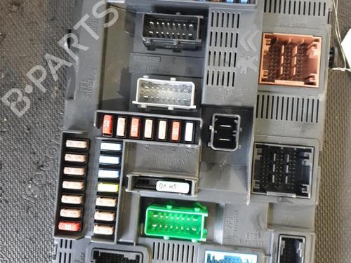 Used Fuse box PEUGEOT 208 I (CA_, CC_) 1.0 VTi (68 hp) 26416794
