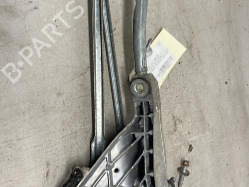 Used Front wiper motor Front wiper motor FORD FIESTA VI (CB1, CCN) 1.25 (82 hp) 31613084 31613084
