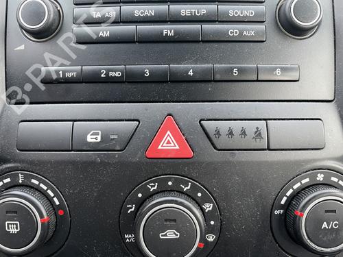 Used Warning switch KIA CEE'D SW (ED) 1.6 CRDi 90 (90 hp) 31332139