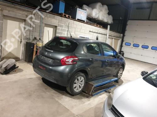 Front left lock PEUGEOT 208 I (CA_, CC_) 1.2 VTI 82 | BP26427560C98
