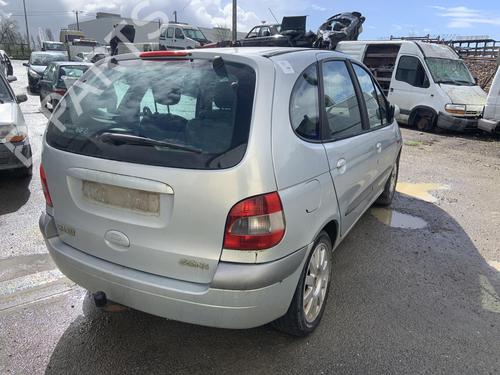 Right headlight RENAULT SCÉNIC I MPV (JA0/1_, FA0_) 1.9 dCi (JA05, JA1F) | BP32190134C29