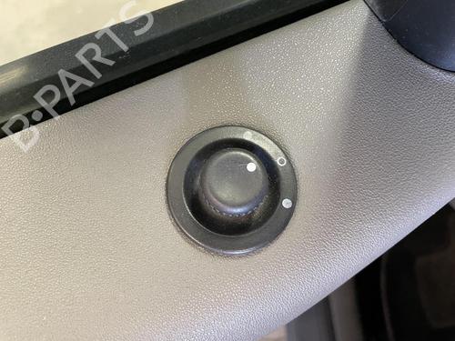 Comando specchietti Comando specchietti RENAULT SCÉNIC II (JM0/1_) 1.5 dCi (JM0F) (82 hp) 36897156 36897156