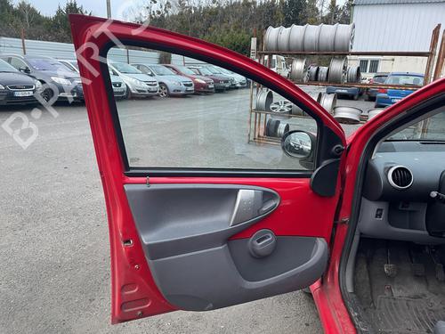 Used Left front window switch Left front window switch TOYOTA AYGO (_B1_) 1.0 (KGB10_, KGB10R) (68 hp) 31376886 31376886